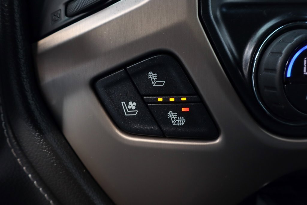 Used 2016 GMC Sierra 3500 Denali w/ Duramax Plus Package image 41