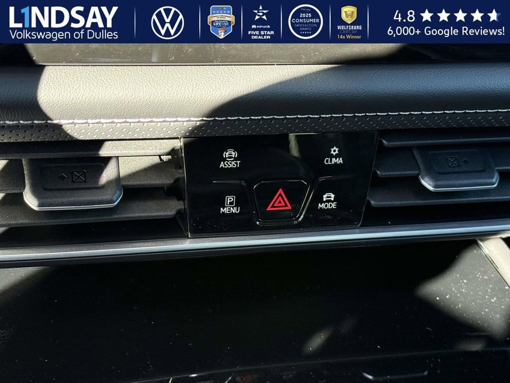 New 2026 Volkswagen Atlas SE image 14