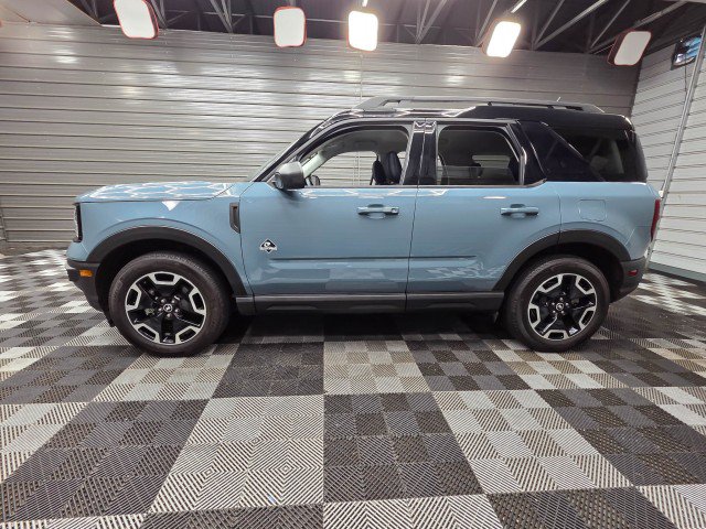 Used 2023 Ford Bronco Sport Outer Banks w/ Tech Package AWD/4WD image 9