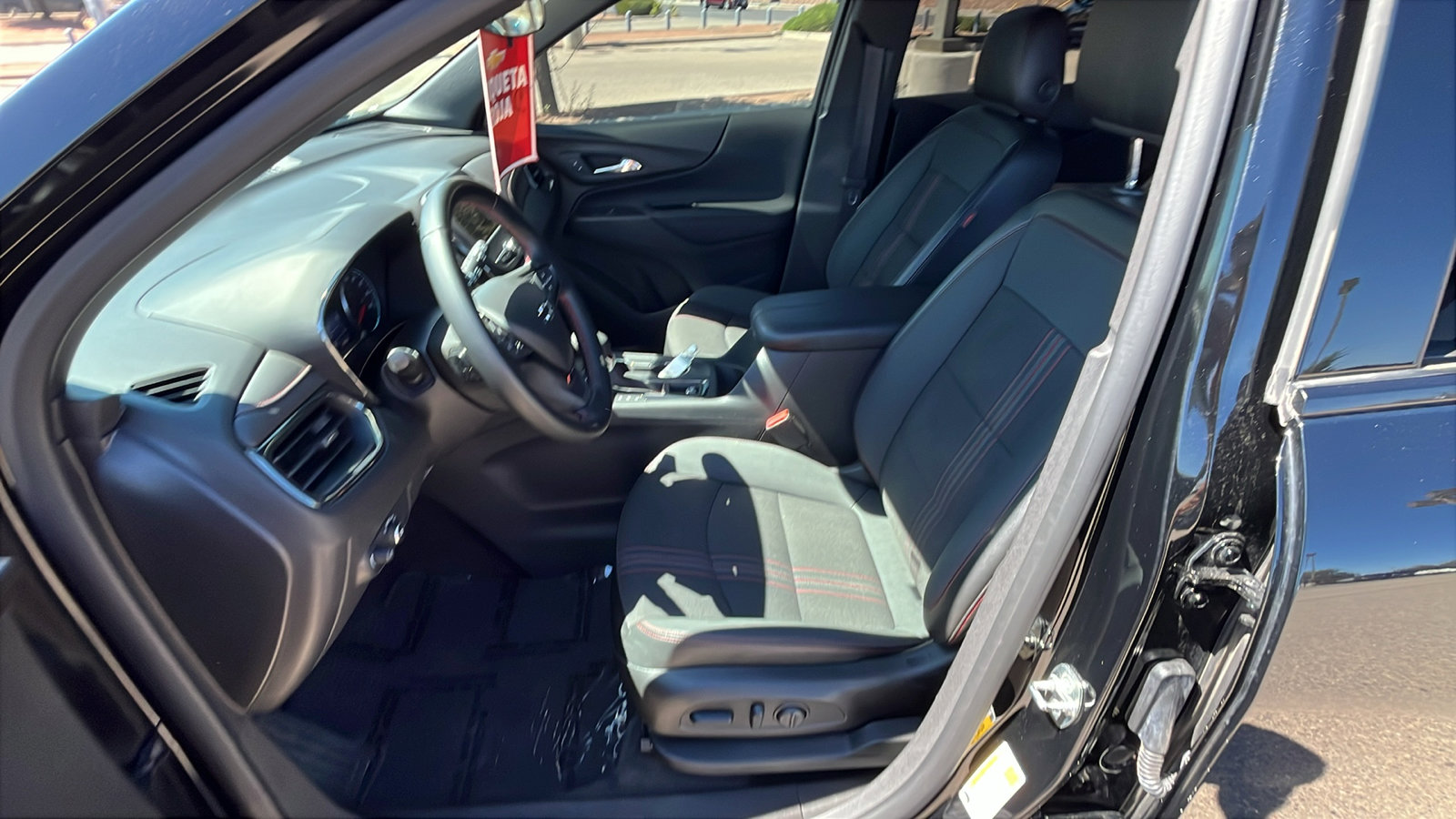 Certified 2024 Chevrolet Equinox RS image 10