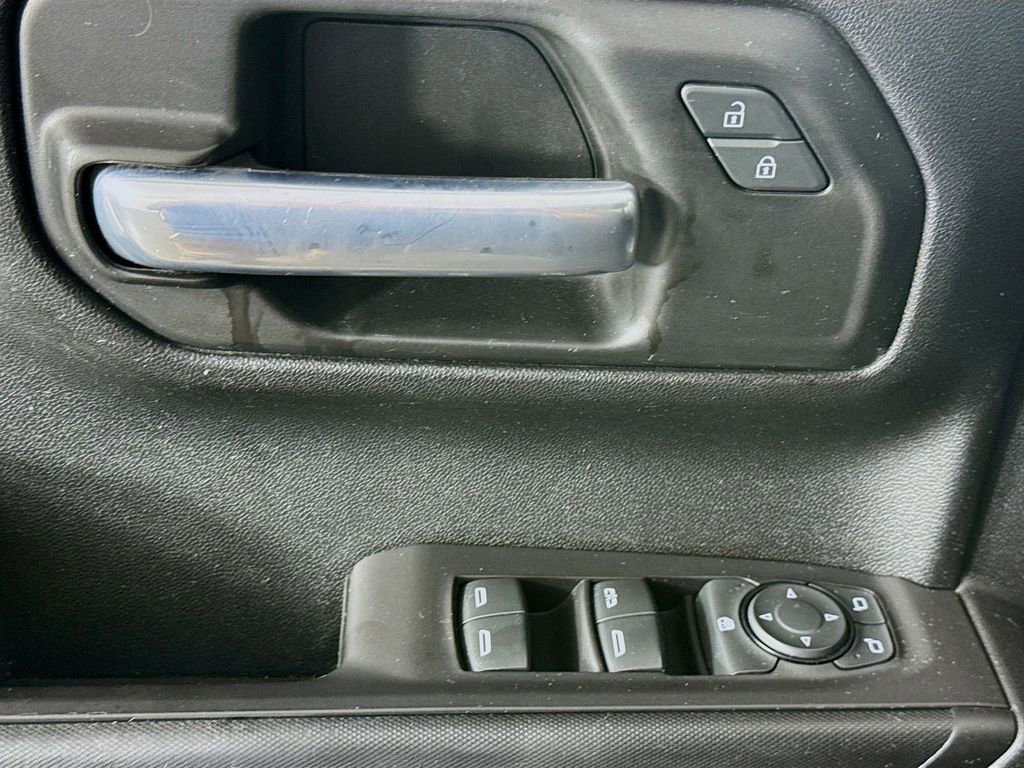 Used 2021 Chevrolet Silverado 1500 Custom RWD image 19