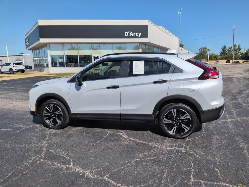 Used 2023 Mitsubishi Eclipse Cross SE AWD/4WD image 13