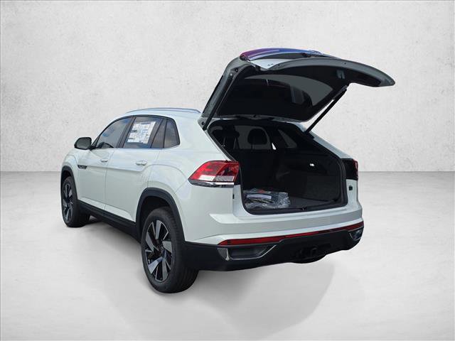 New 2026 Volkswagen Atlas Cross Sport SE image 3