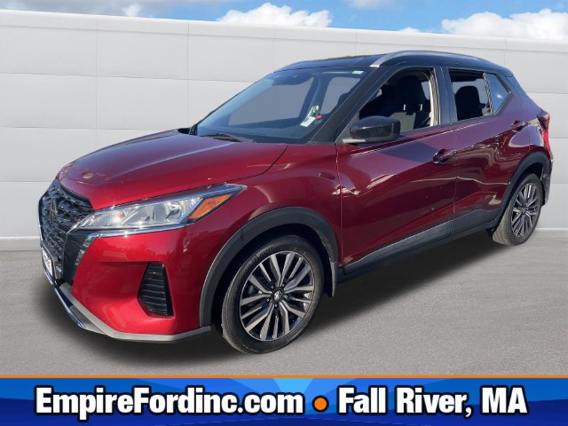 Used 2021 Nissan Kicks SV