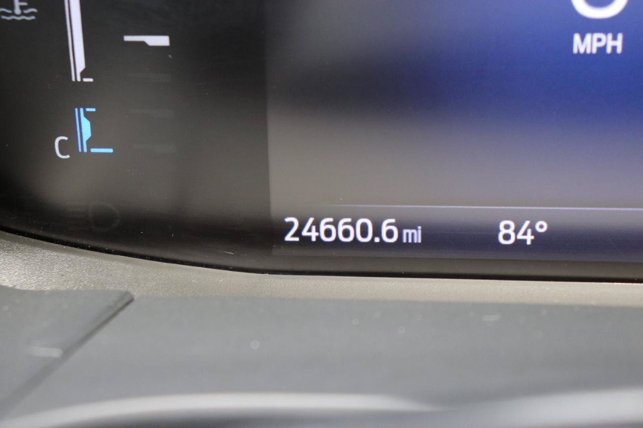 Used 2025 Ford Escape ST-Line Select AWD/4WD image 25
