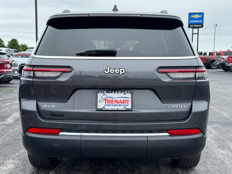 Used 2024 Jeep Grand Cherokee L Limited AWD/4WD image 4