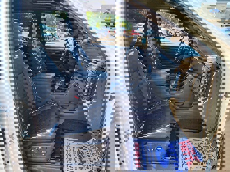 Used 2024 GMC Sierra 1500 AT4X image 15