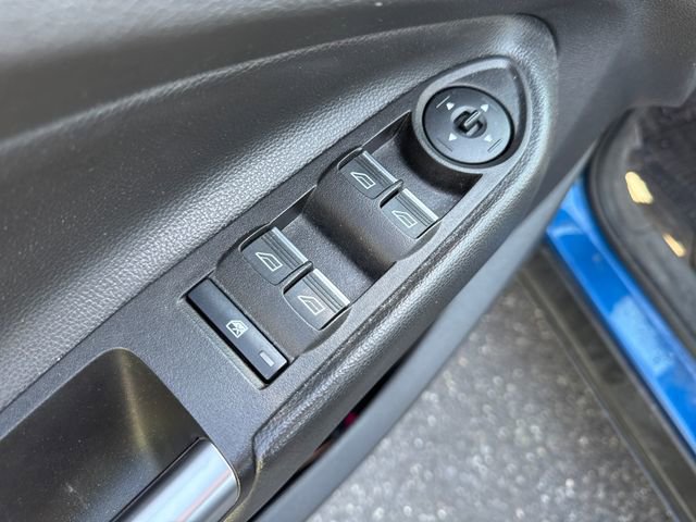 Used 2017 Ford Escape SE w/ Equipment Group 201A image 24