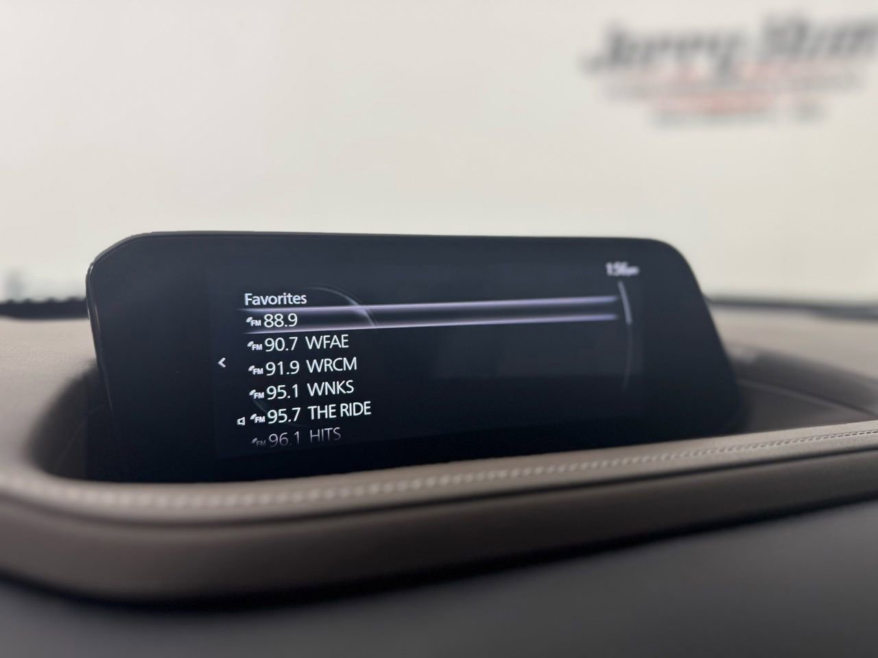 Used 2025 MAZDA CX-30 AWD 2.5 S w/ Premium Package image 17