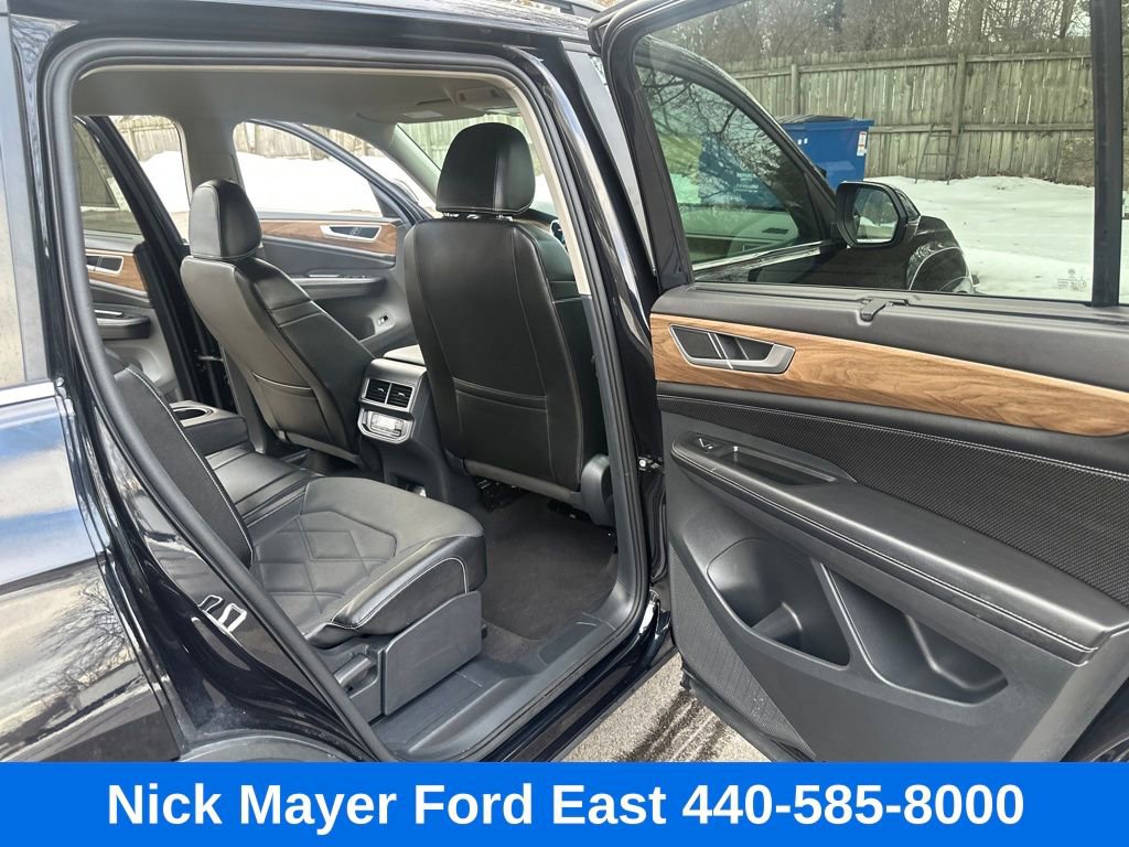 Used 2024 Volkswagen Atlas SE image 23