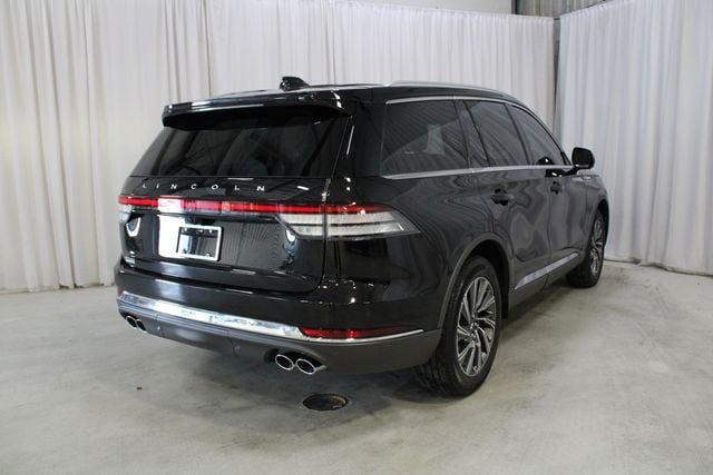 New 2026 Lincoln Aviator AWD image 26