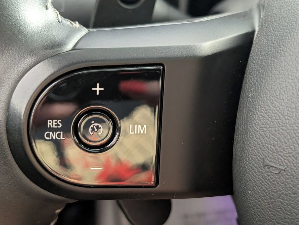 Used 2024 MINI Cooper Countryman S FWD image 18