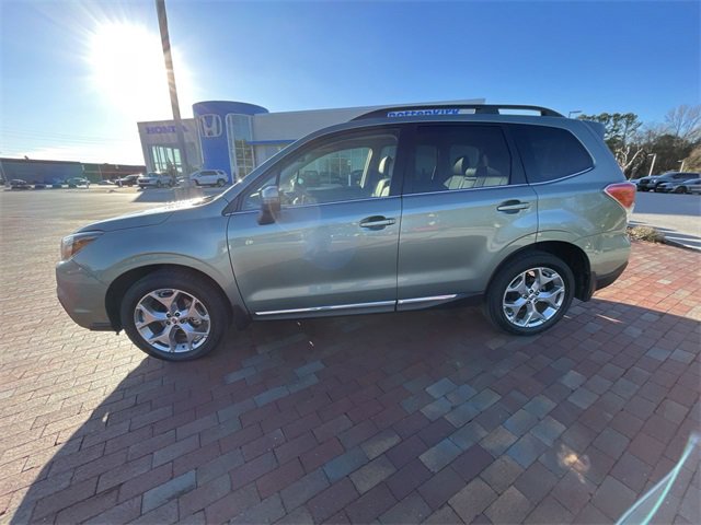 Used 2018 Subaru Forester 2.5i Touring w/ Popular Package #3B image 7