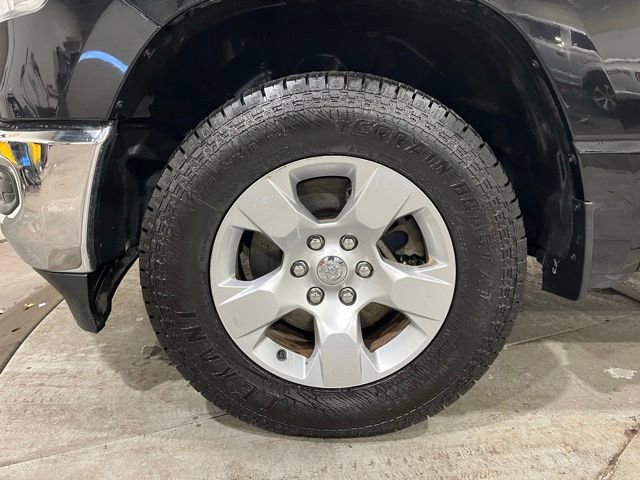 Used 2020 RAM 1500 Big Horn AWD/4WD image 14