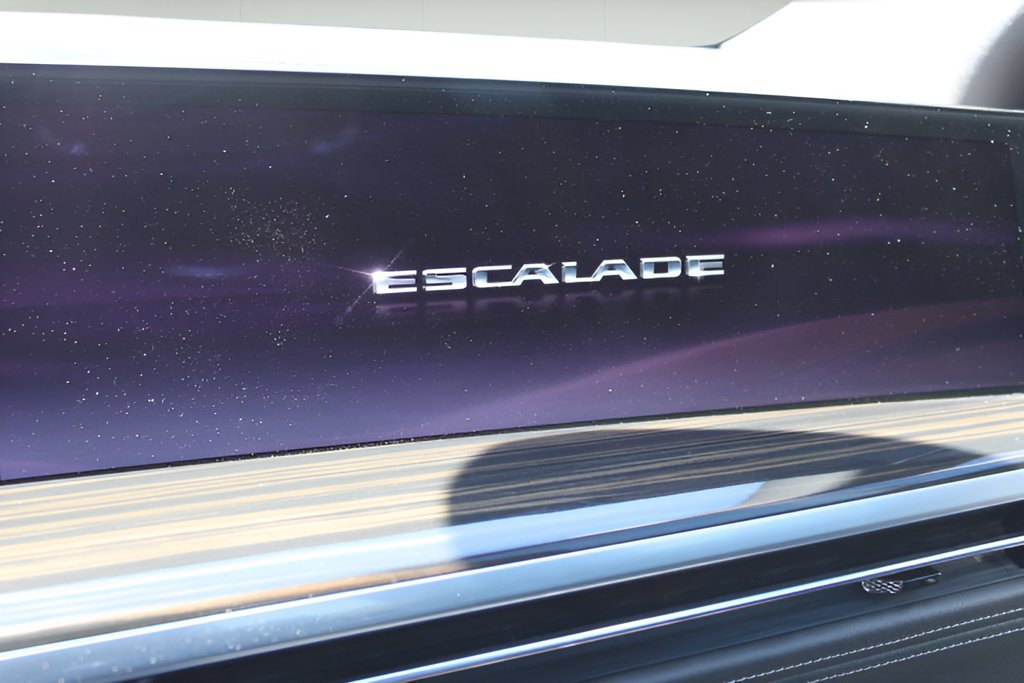 Used 2025 Cadillac Escalade ESV Premium Luxury w/ Touring Package AWD/4WD image 17