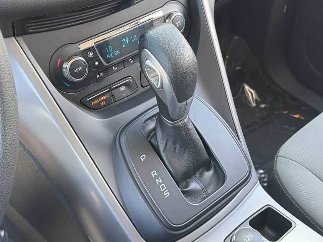 Used 2015 Ford Escape SE w/ Equipment Group 201A FWD image 29