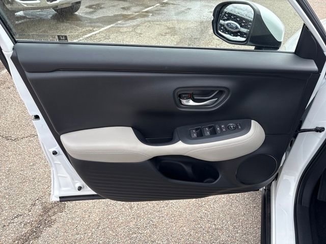 Used 2025 Honda HR-V LX image 7