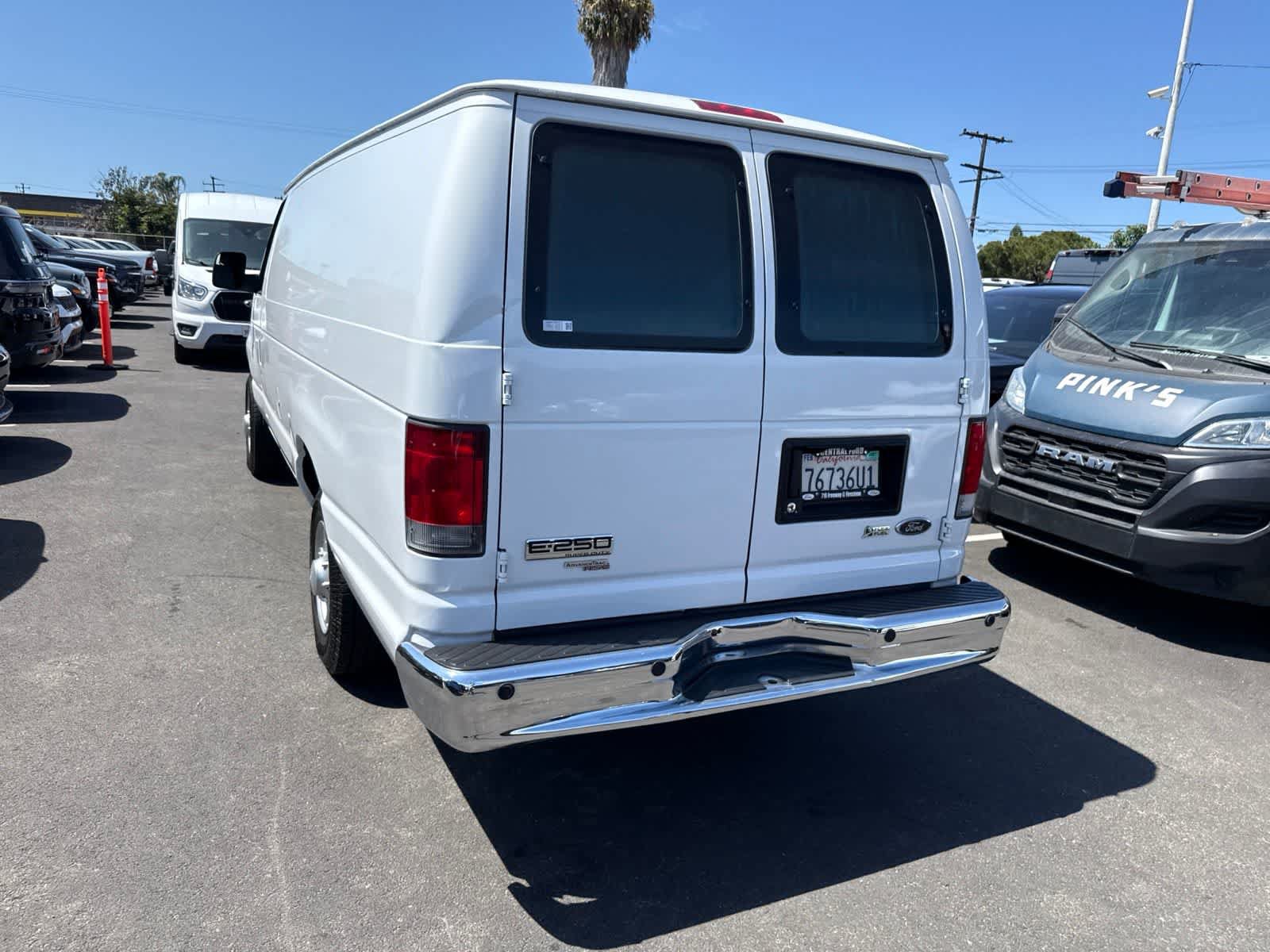 Used 2014 Ford E-250 and Econoline 250 Extended RWD image 14