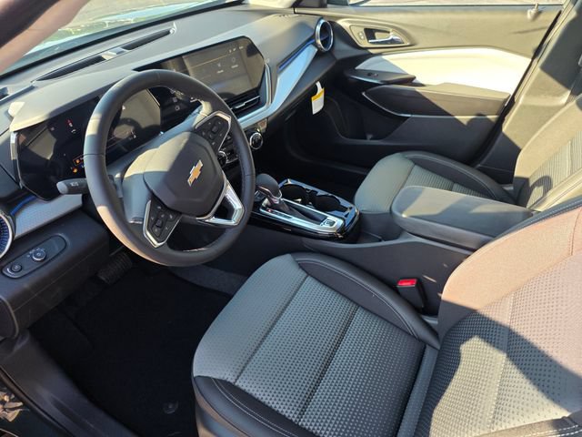 New 2026 Chevrolet Trax LT w/ Driver Confidence Package FWD image 18