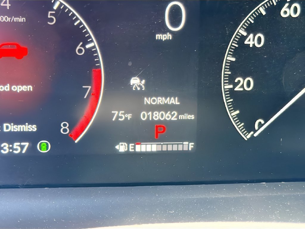 Used 2025 Honda Pilot EX-L image 12