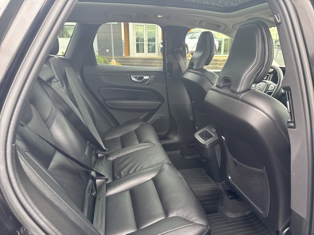 Used 2023 Volvo XC60 B5 Plus w/ Climate Package image 29