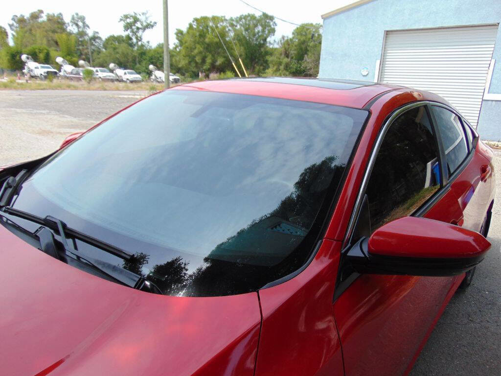 Used 2018 Honda Civic EX-L image 14