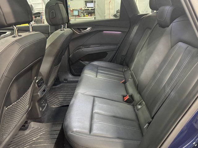 Certified 2023 Audi Q4 e-tron Prestige AWD/4WD image 34