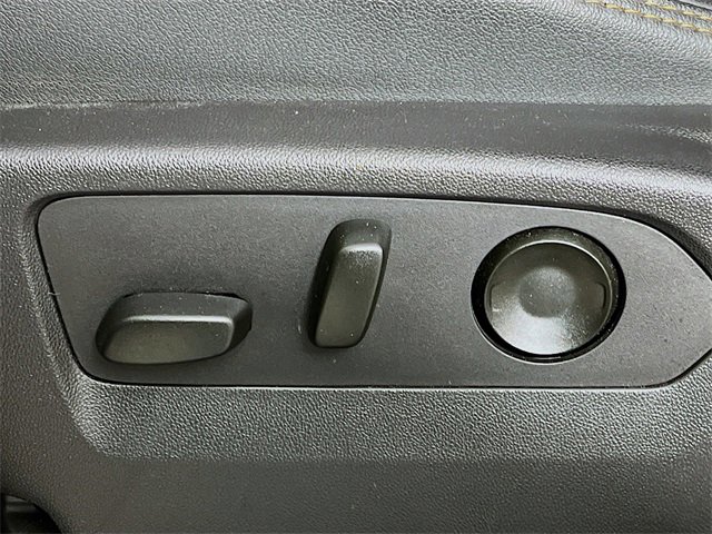 Used 2023 GMC Sierra 1500 AT4 w/ AT4 Premium Package image 11