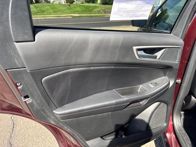 Certified 2024 Ford Edge SEL w/ Convenience Package AWD/4WD image 40