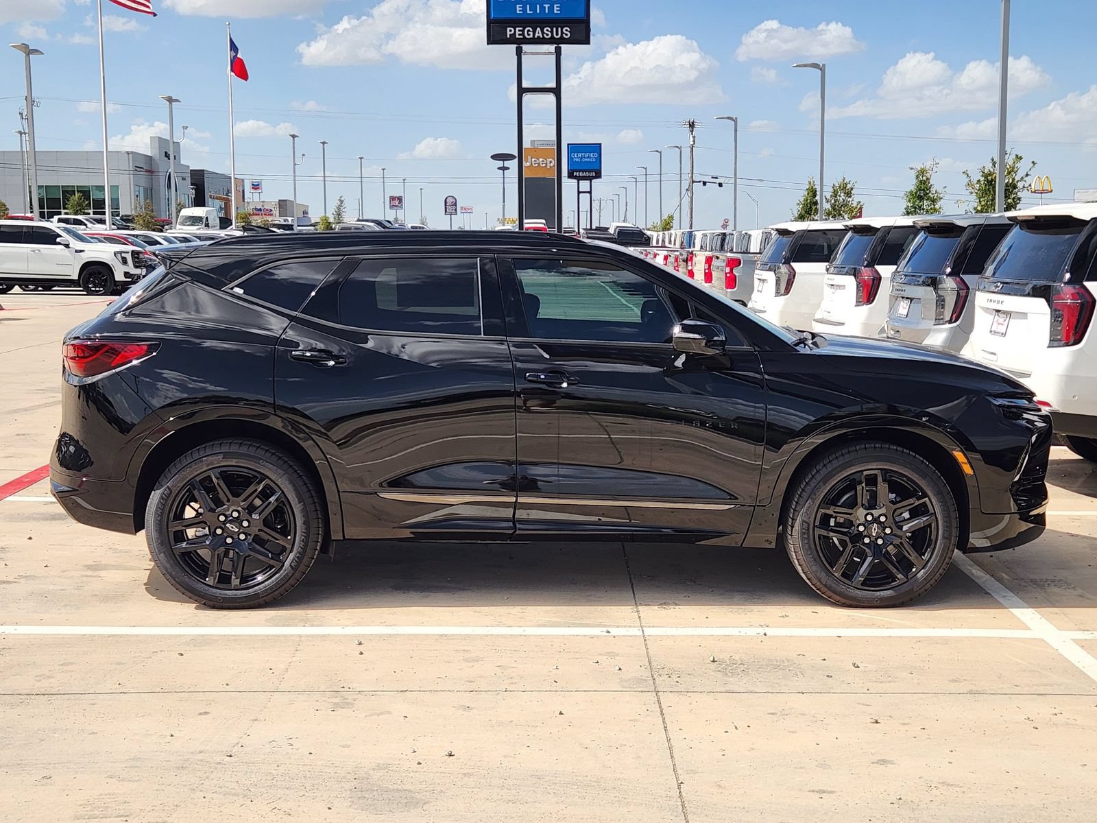New 2026 Chevrolet Blazer RS w/ Driver Confidence II Package FWD image 7