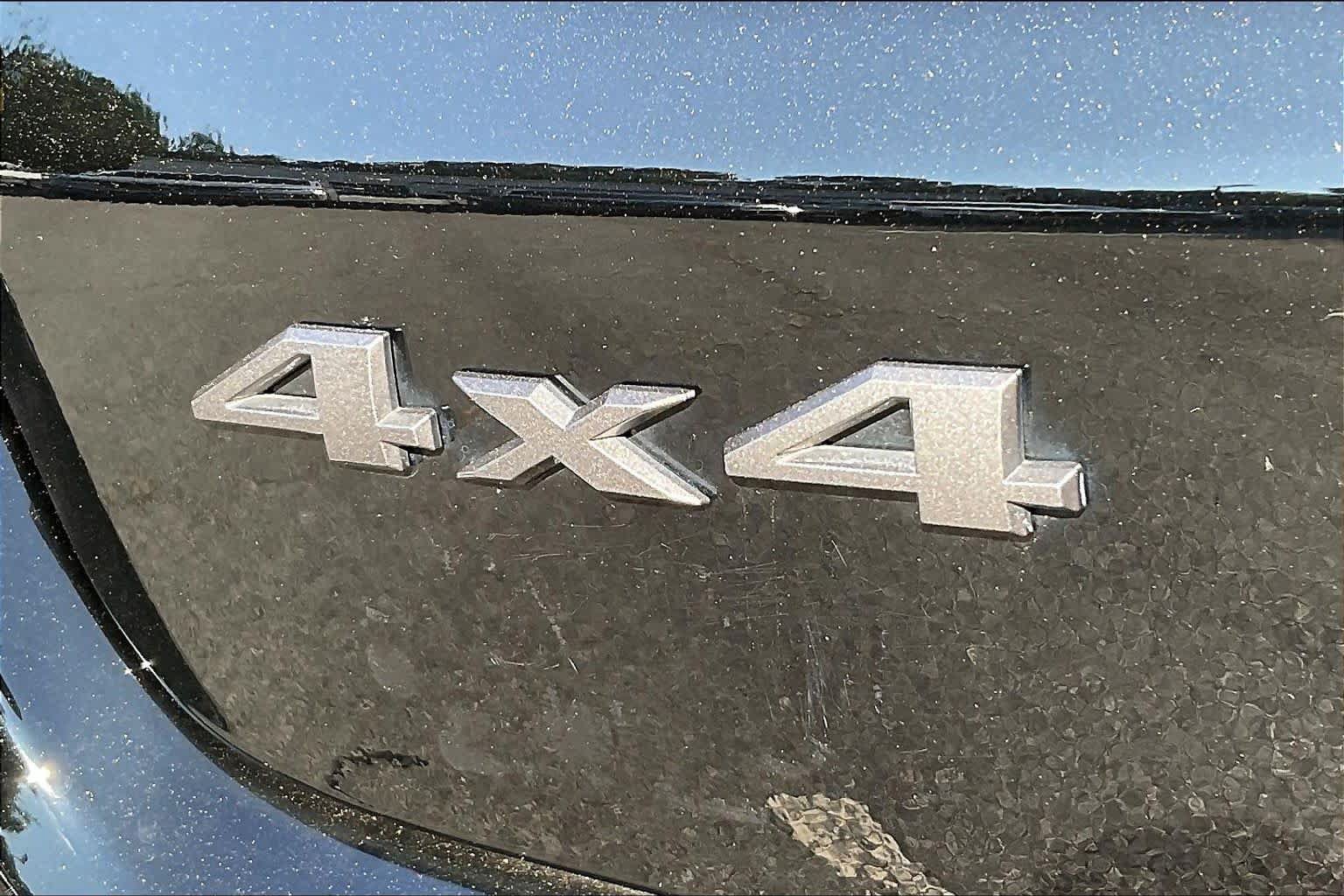 Used 2024 Jeep Compass Limited w/ High Altitude Package AWD/4WD image 19