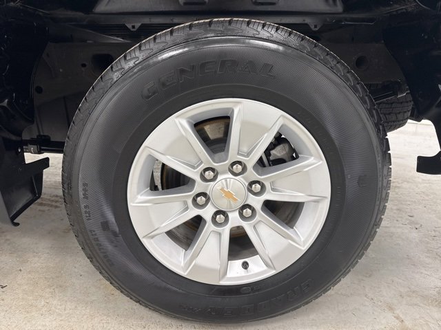 Used 2025 Chevrolet Silverado 1500 LT image 37