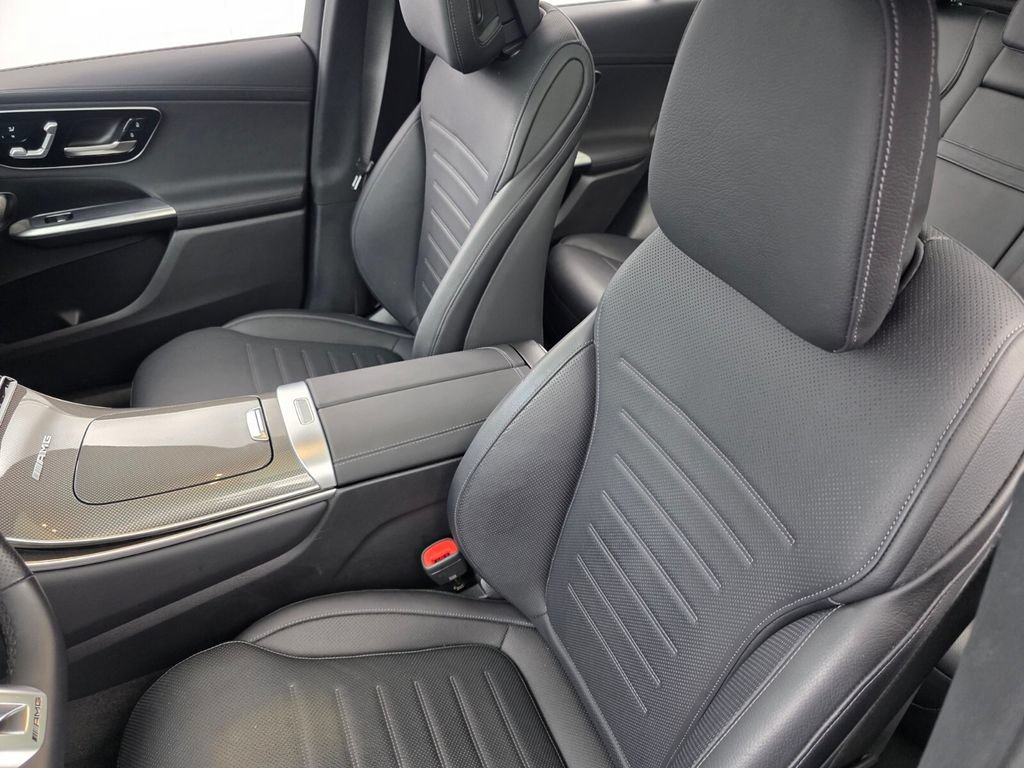 Used 2025 Mercedes-Benz GLC 43 AMG 4MATIC image 11