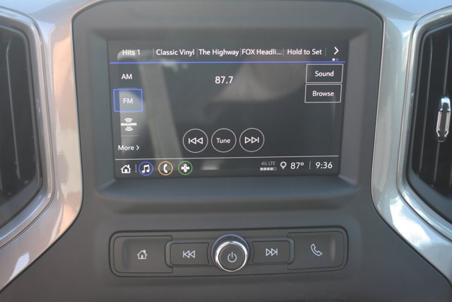 New 2026 Chevrolet Silverado 1500 Custom Trail Boss w/ LPO, Dark Essentials Package AWD/4WD image 24