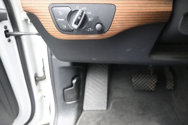 Used 2017 Audi Q7 3.0T Premium Plus w/ Premium Plus Package AWD/4WD image 16