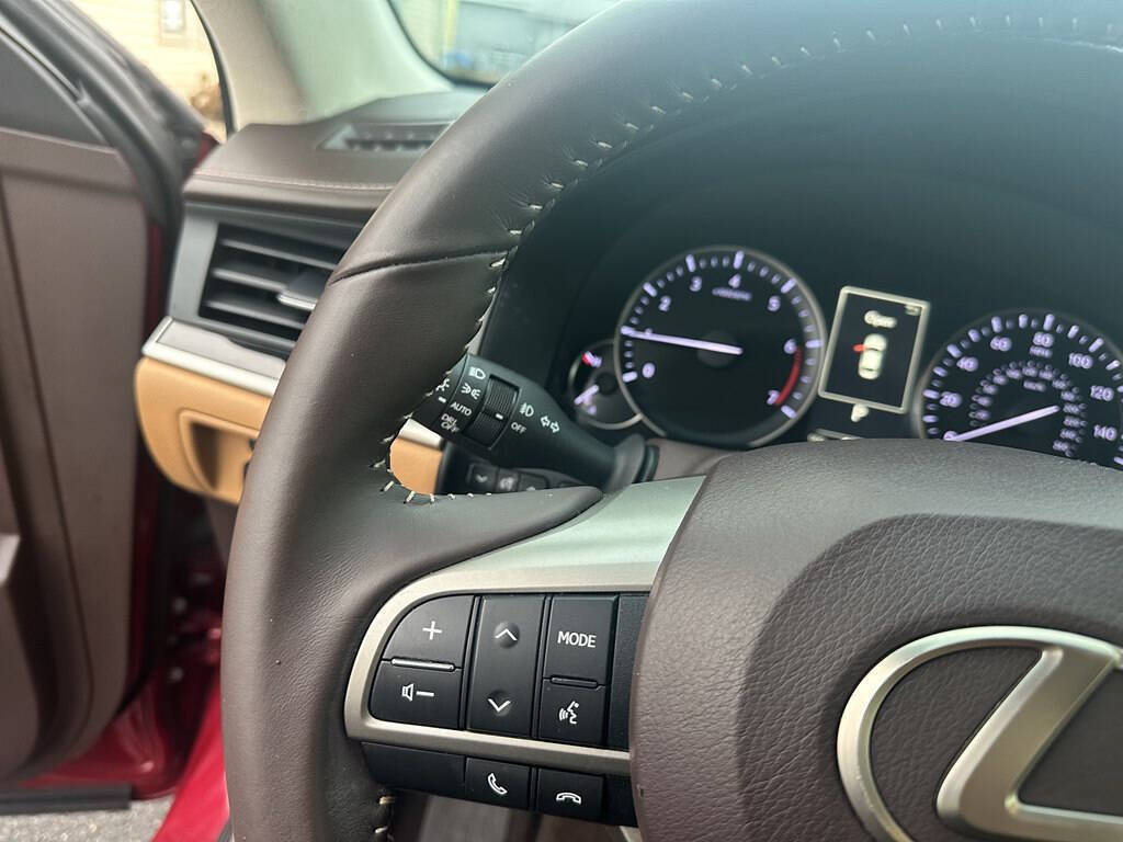 Used 2018 Lexus ES 350 w/ Accessory Package 2 FWD image 19