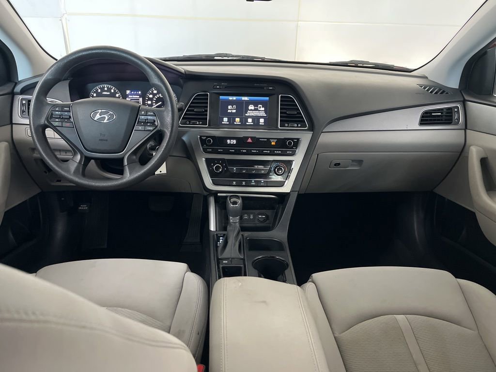 Used 2017 Hyundai Sonata SE w/ Cargo Package FWD image 30