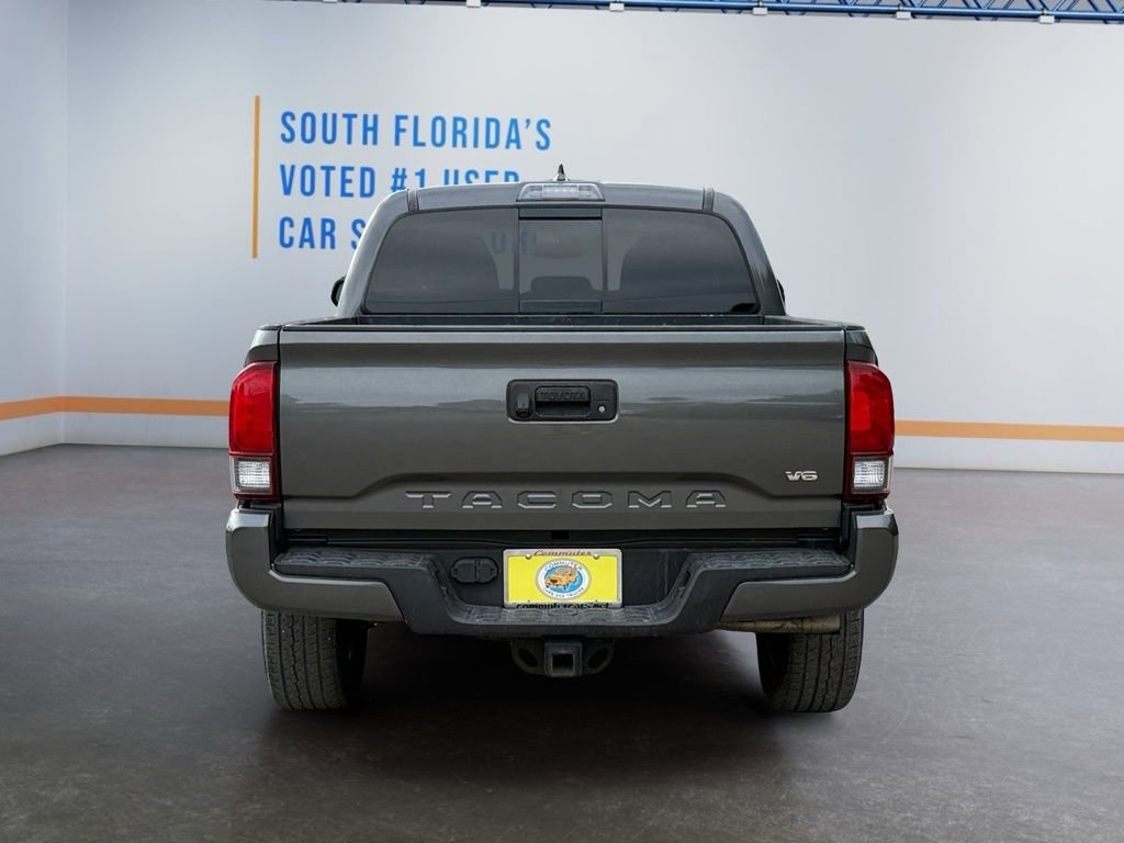 Used 2018 Toyota Tacoma TRD Sport image 5