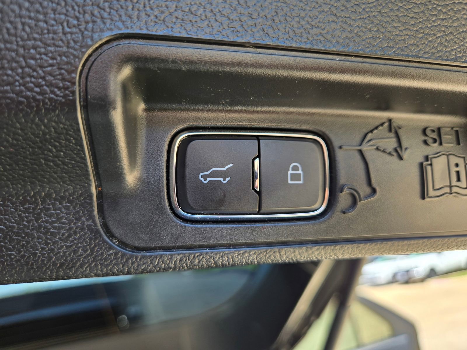 Used 2023 Ford Explorer ST w/ Equipment Group 401A AWD/4WD image 30