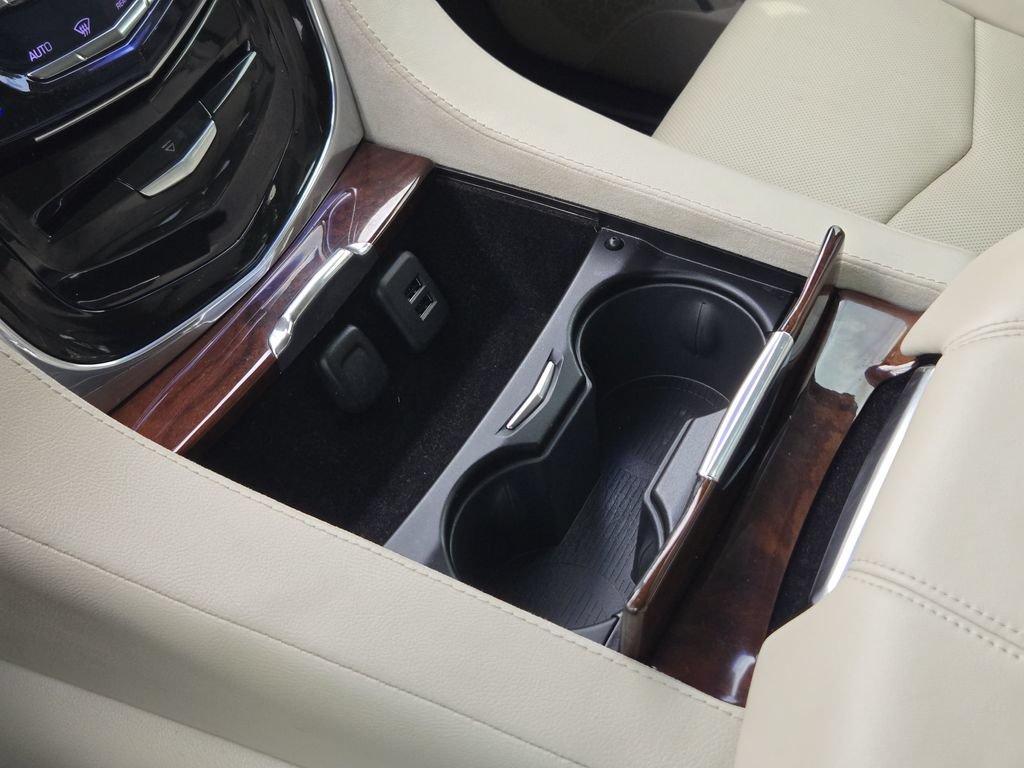 Used 2015 Cadillac Escalade Luxury AWD/4WD image 20