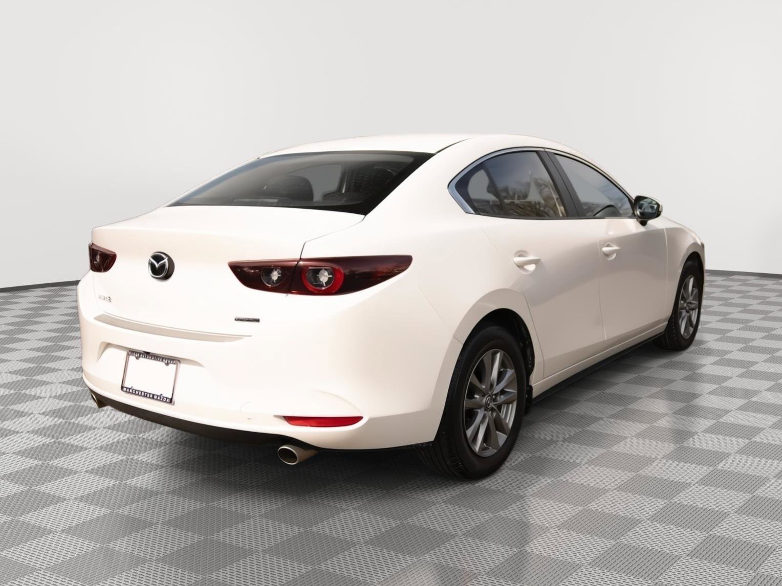 Used 2025 MAZDA MAZDA3 s image 21