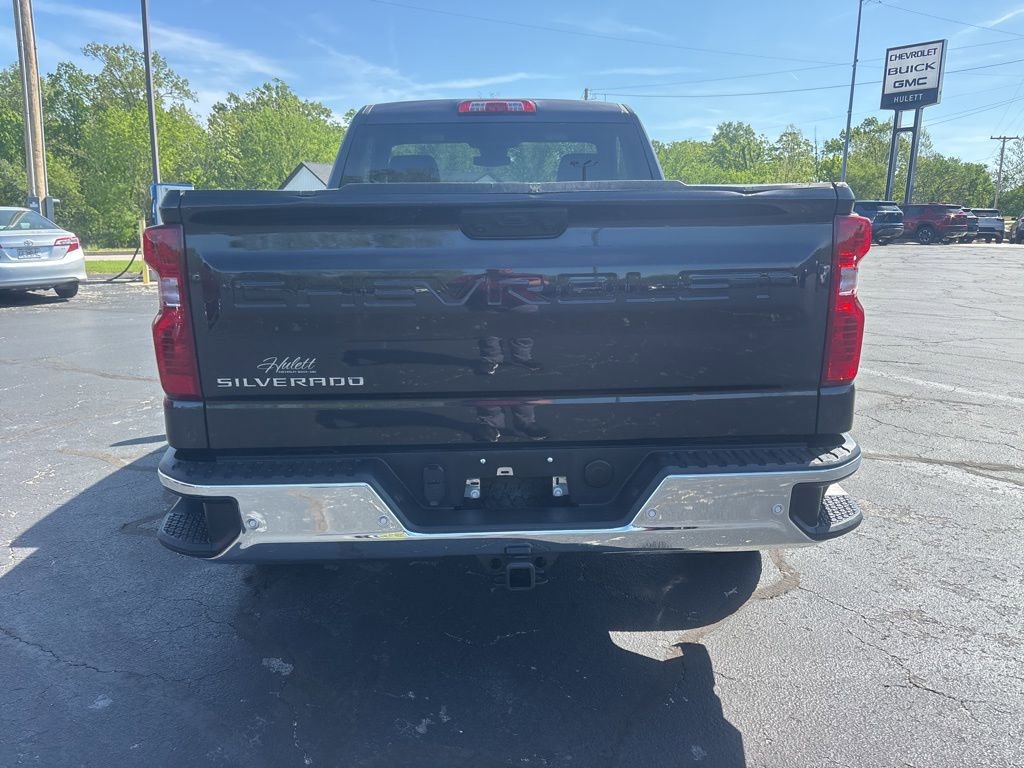 Used 2024 Chevrolet Silverado 1500 W/T w/ WT Value Package image 4