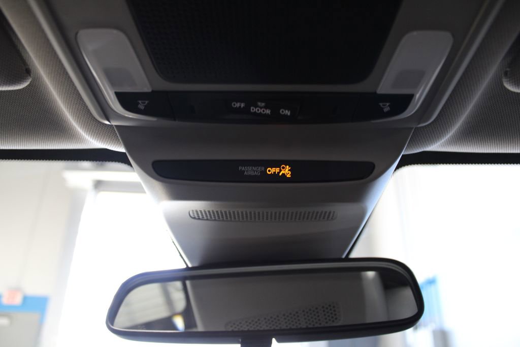 Used 2024 Honda HR-V LX image 38