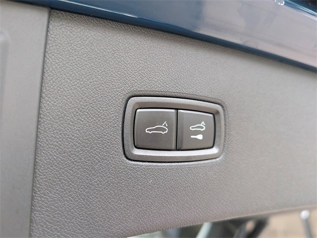 Used 2024 Porsche Cayenne image 7