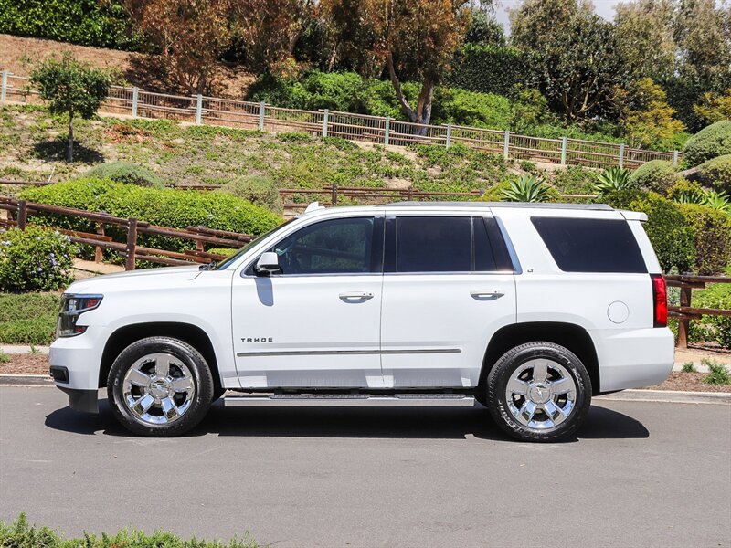 Used 2017 Chevrolet Tahoe LT w/ LT Signature Package RWD image 3