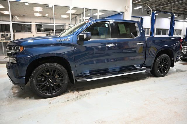 Used 2019 Chevrolet Silverado 1500 High Country w/ Technology Package image 8