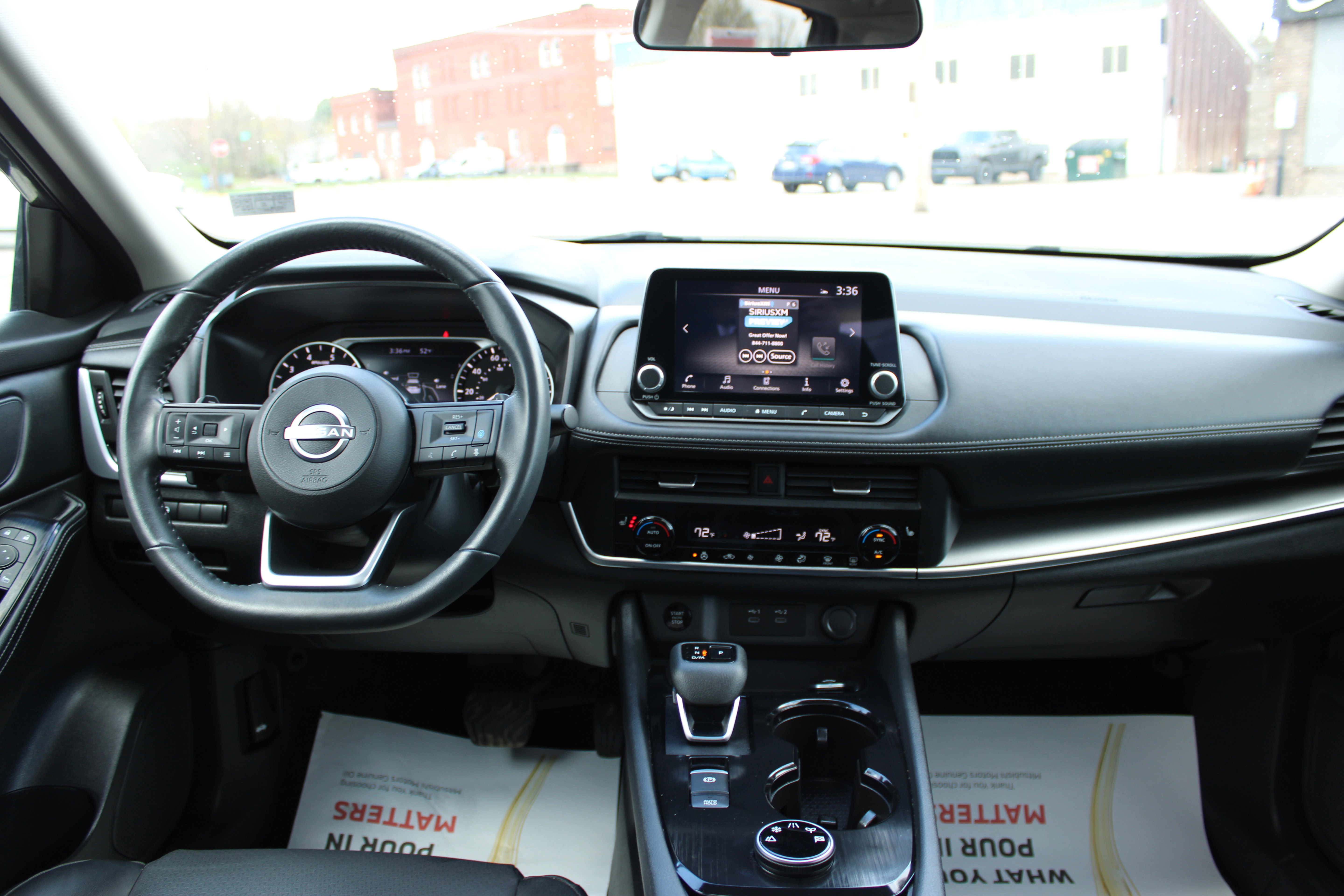 Certified 2024 Nissan Rogue SV w/ SV Premium Package AWD/4WD image 17