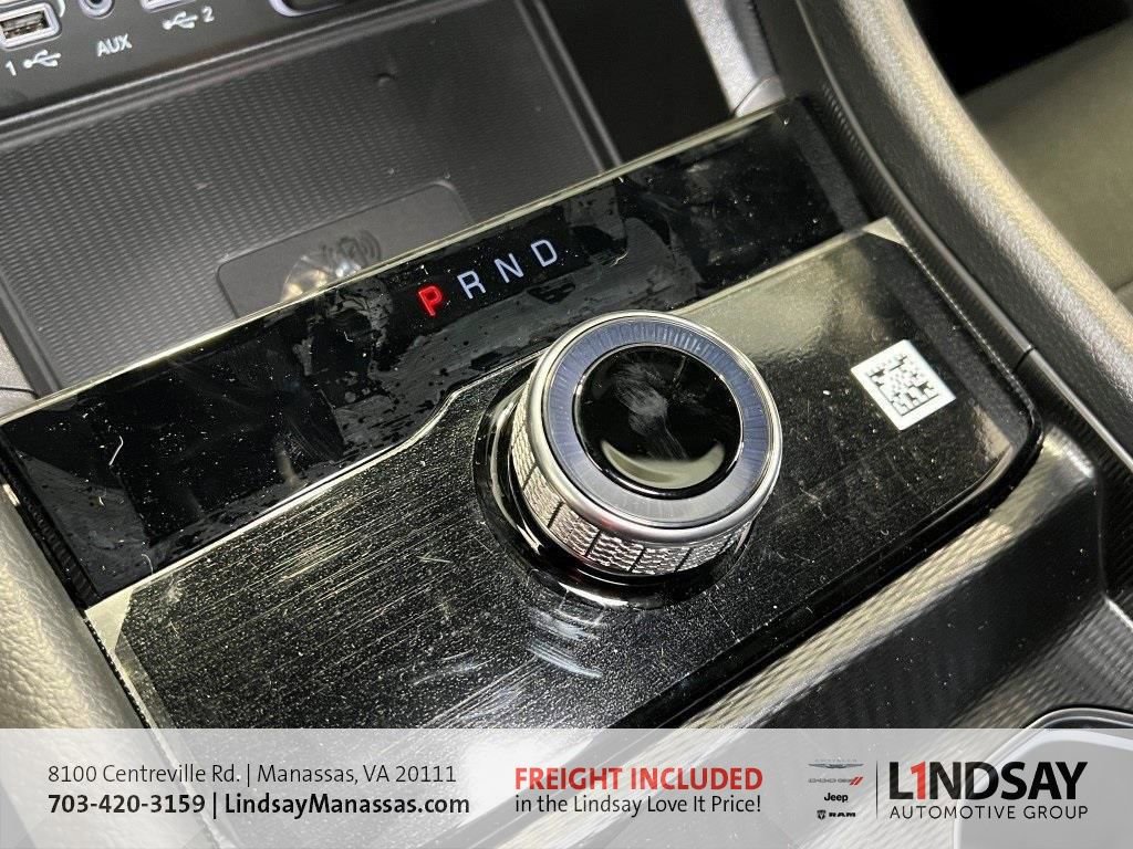 New 2025 Jeep Grand Cherokee Laredo w/ Luxury Tech Group I image 35