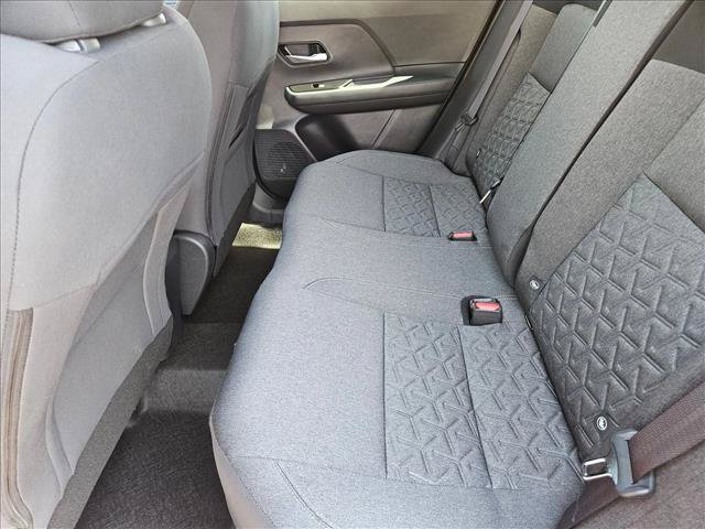 Certified 2025 Nissan Kicks SV FWD image 21