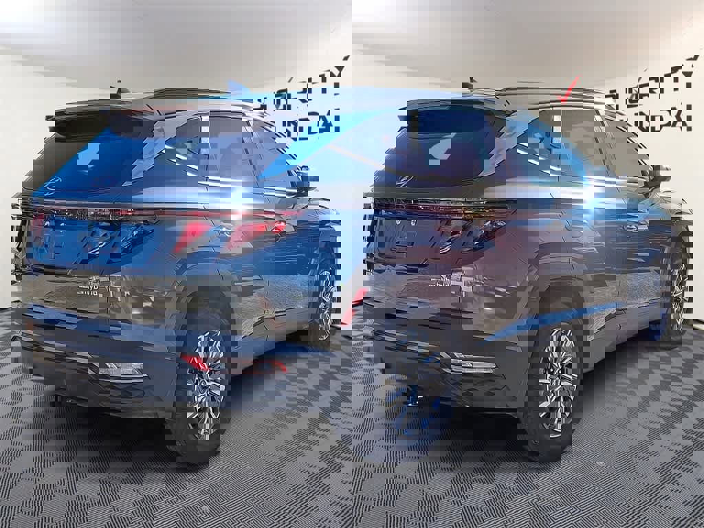 Used 2024 Hyundai Tucson Blue image 4